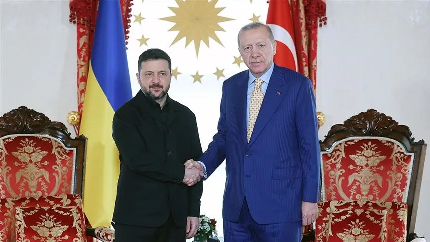 Cumhurbaşkanı Erdoğan ile Ukrayna Devlet Başkanı Zelenskiy, İstanbul'da bir araya geldi
