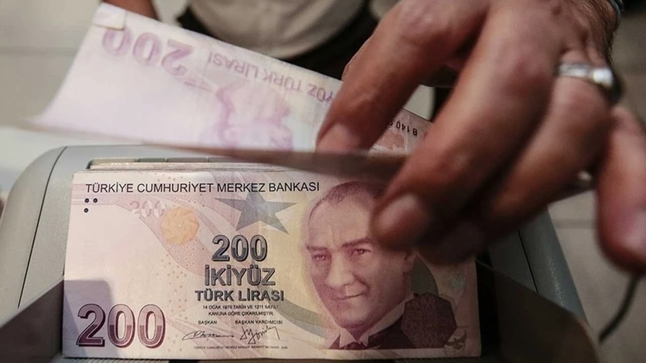Asgari ücrete zam gelecek mi? Maaşlara ara zam yapılacak mı? Asgari ücret son durum...