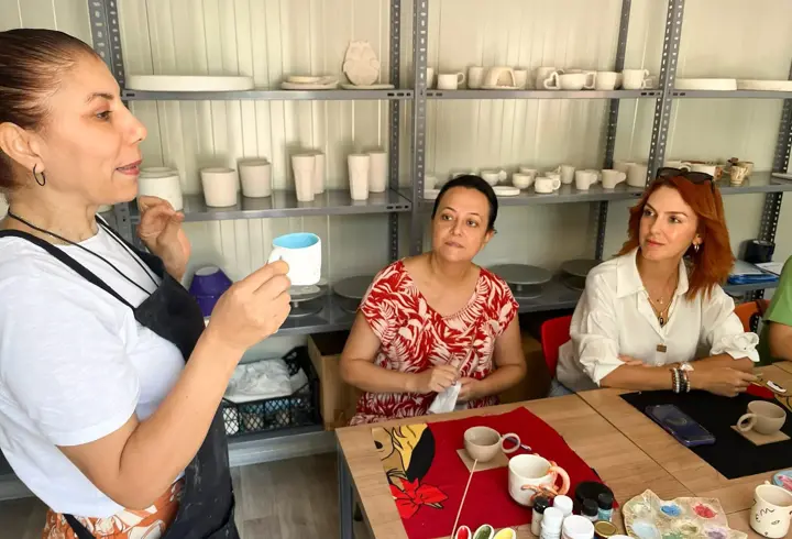 Yenişehir Belediyesi’nden kadınlara yönelik seramik sanatı eğitimi