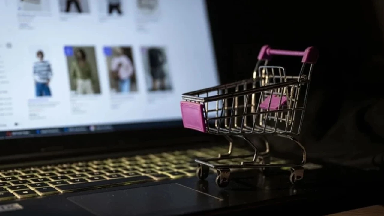 Ticaret Bakanlığı’ndan e-ticarette fahiş fiyata sıkı denetim