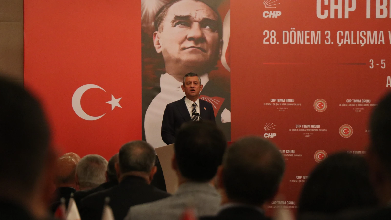 CHP lideri Özel: Anketlerde birinci partisiyiz, gitgide güçleniyoruz