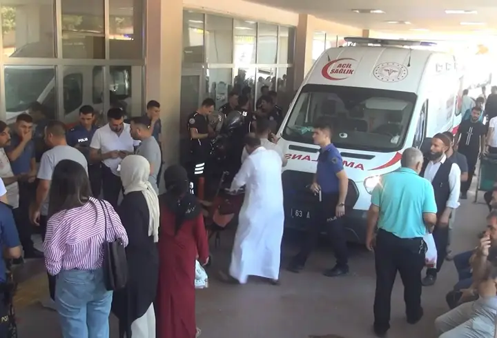 Şanlıurfa'da İnşaatın 8'inci katından düşen işçi ağır yaralandı