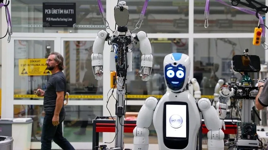 Konya'da Geliştirilen İnsansı Robot Akıncı-5 Seri Üretim Aşamasında