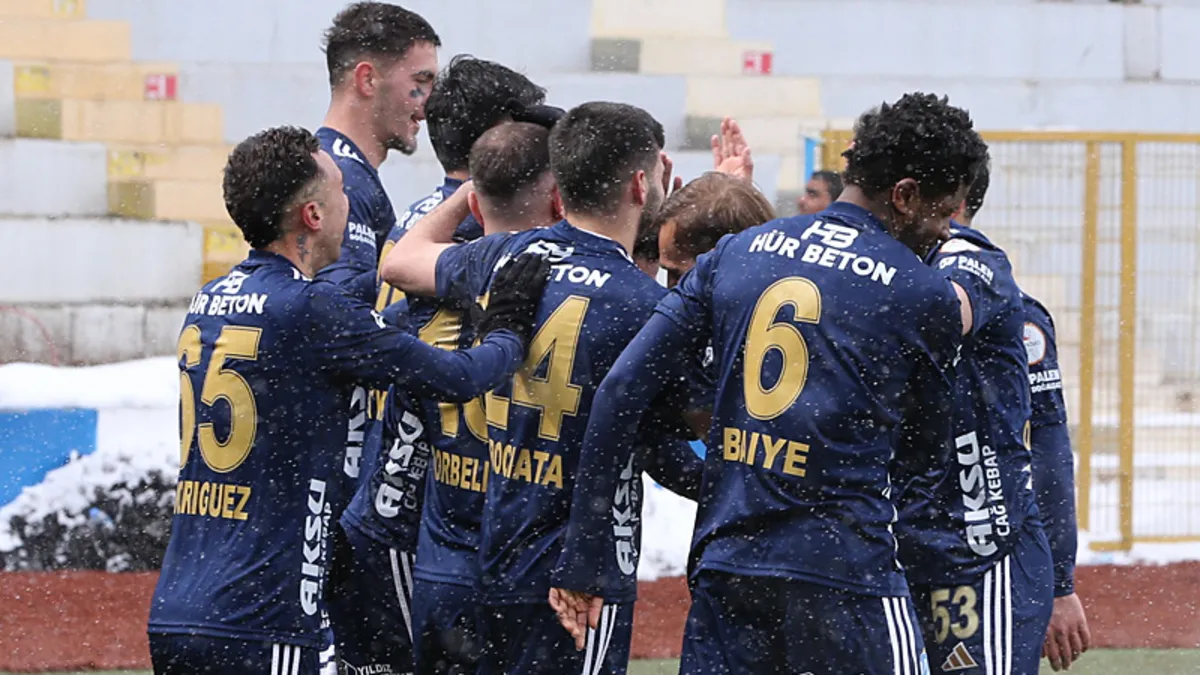 Erzurumspor gol oldu yağdı: 8-1