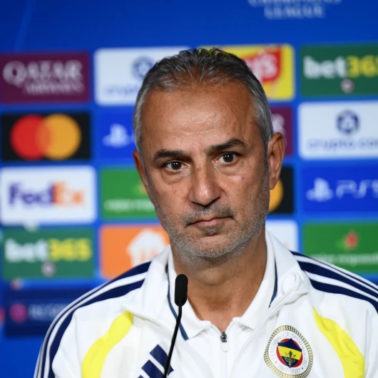 Aston Villa Maçında Eleştirilere Maruz Kalmıştı: İsmail Kartal'dan Öğrencisine Moral Görüşmesi