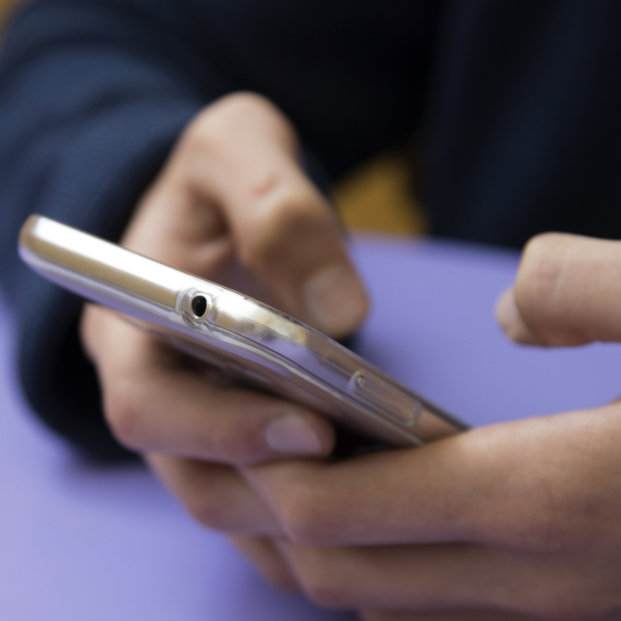 Belçika'da okullarda cep telefonu yasağı yürürlüğe giriyor