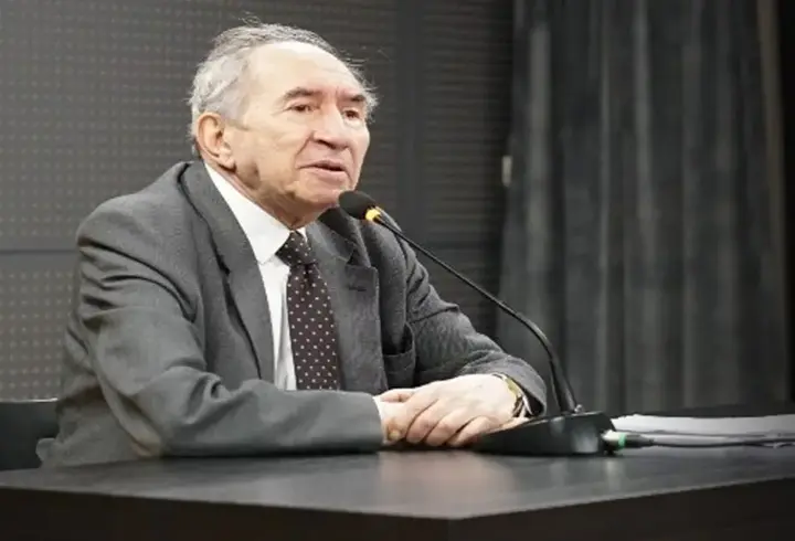 Eski CHP Genel Başkanı Altan Öymen üzen haber: Entübe edildi