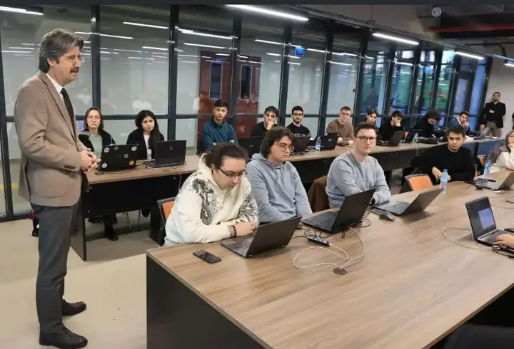 ‘Dijital vatan’ın muhafızları Bursa’da yetişiyor