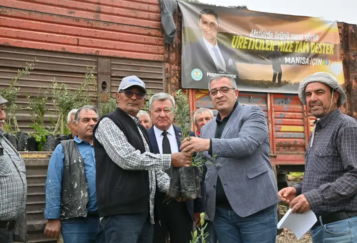 Manisa'da yangında zarar gören çiftçilere fidan desteği