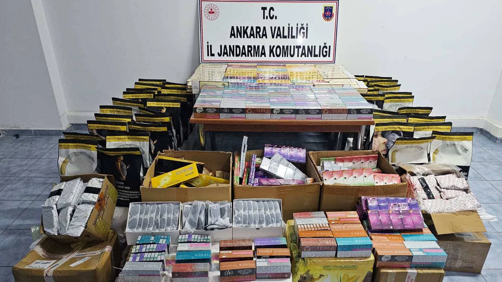 Ankara'da 9,4 milyon liralık kaçak malzeme ele geçirildi