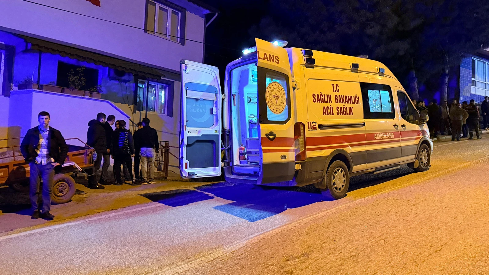 Bursa'da silahlar konuştu ortalık kan gölüne döndü: Ölü ve yaralılar var