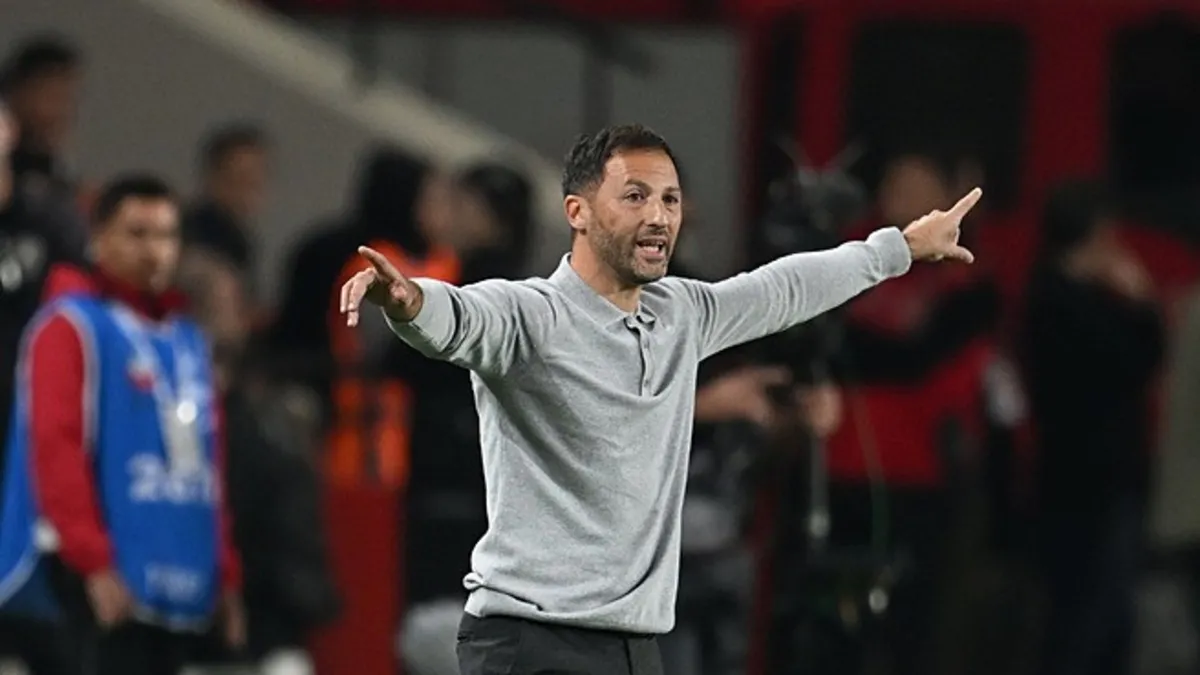 Ömer Üründül'den Domenico Tedesco'ya flaş eleştiri! "Bu kadar rahat oyunda..."