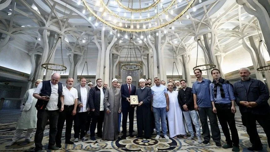 TBMM Başkanı Kurtulmuş, Roma İslam Merkezi'ni Ziyaret Etti