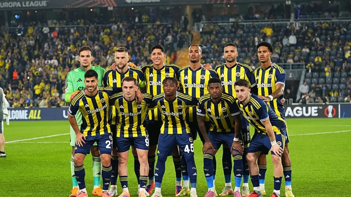 Fenerbahçe'de sürpriz ayrılık! O yıldız ülkesine transfer olabilir