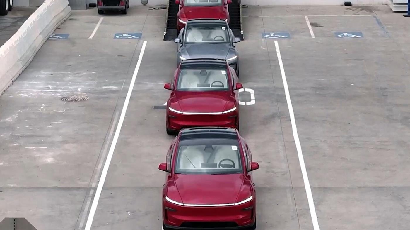 Elon Musk: Tesla’nız bu yıl fabrikadan evinize kendi kendine gelecek