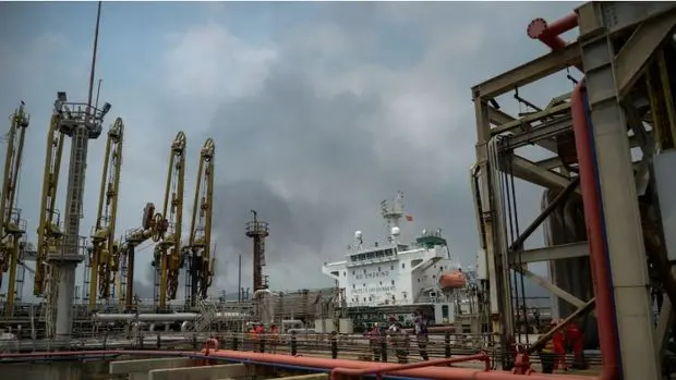 Venezuela: Chevron, ABD'nin kısıtlamaları nedeniyle petrol sevkiyatını iade etti