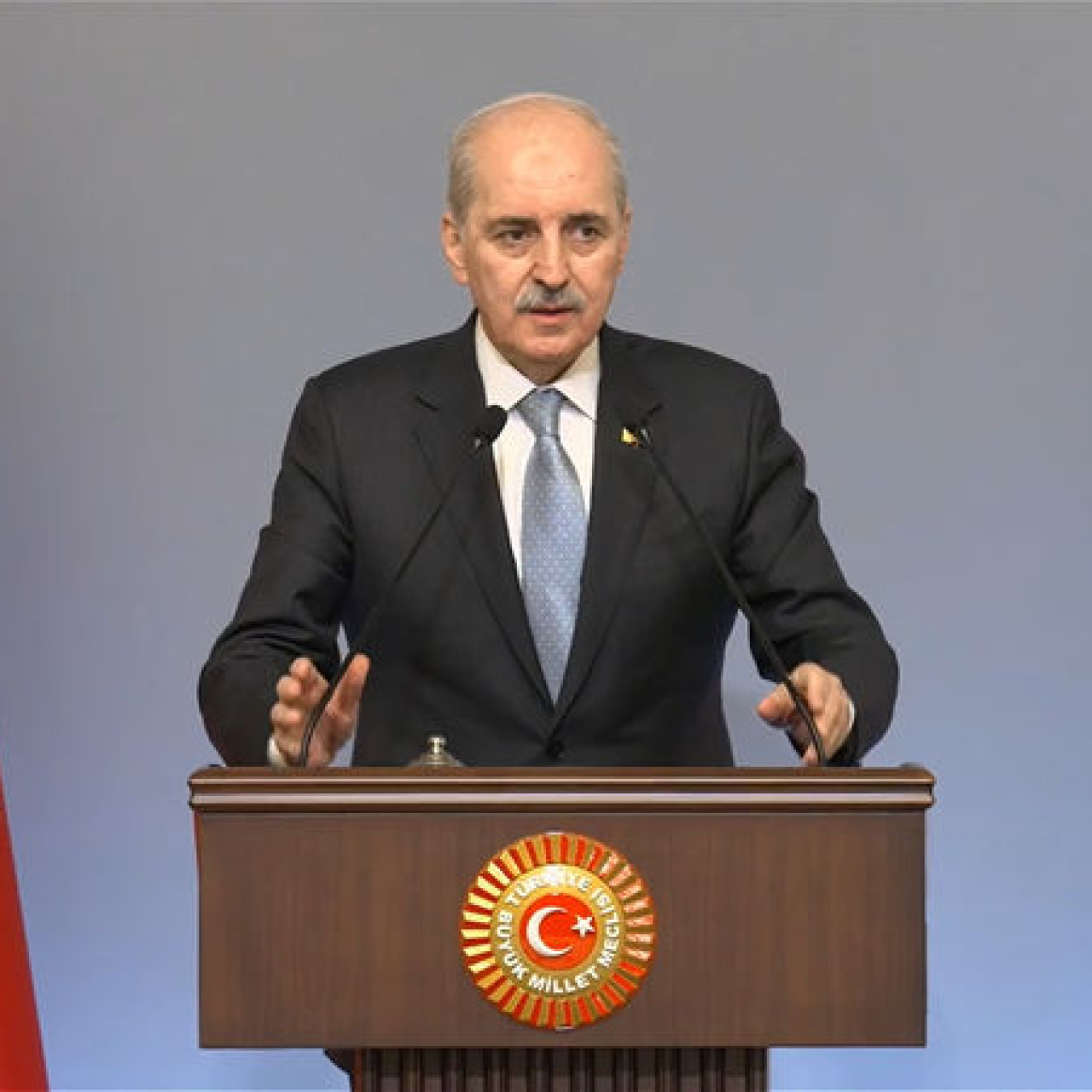 "İnşallah bu memlekette silahları gömeceğiz"