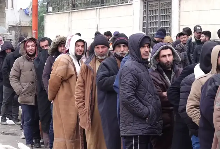 CNN TÜRK Rakka'da: İşte terör silahlarının teslim merkezi
