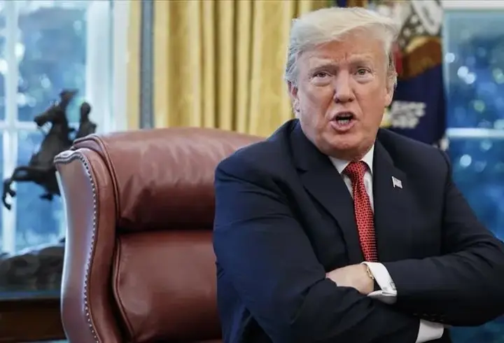 Trump duyurdu! 'Venezuela'nın bir denizaltısını hedef aldık'