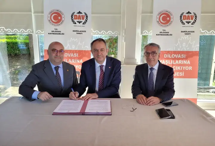 Dilovası Kaymakamlığı ve Darülaceze Vakfı’ndan Şefkat Eli Projesi 
