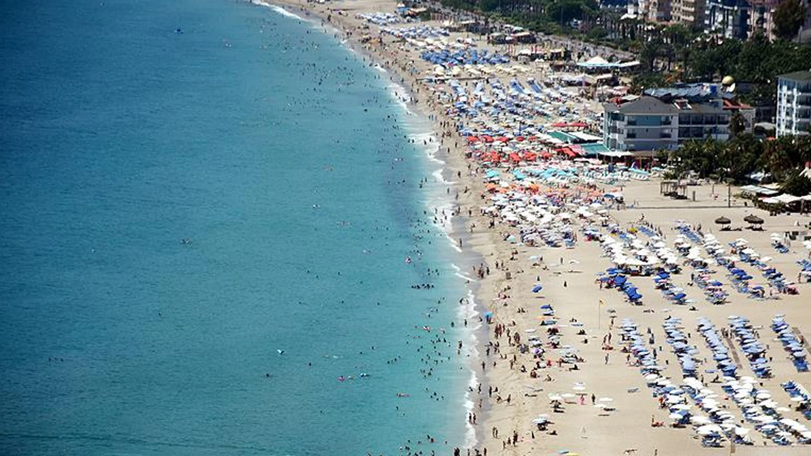 Antalya’da ünlü iş adamları gözaltına alındı: Şüpheliler İstanbul'a götürüldü