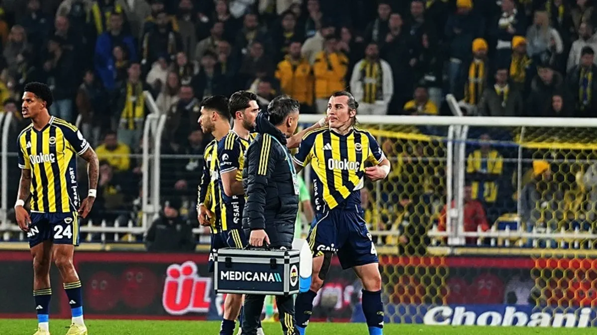 Ortopedi doktoru açıkladı! Fenerbahçe'de yaşanan sakatlıkların sebebi...