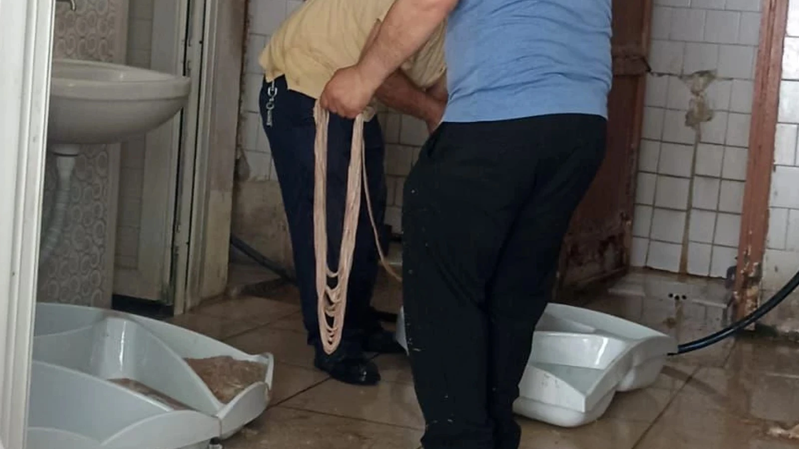 Tuvalette kokoreç hazırladılar! Bir ilde mide bulandıran olay