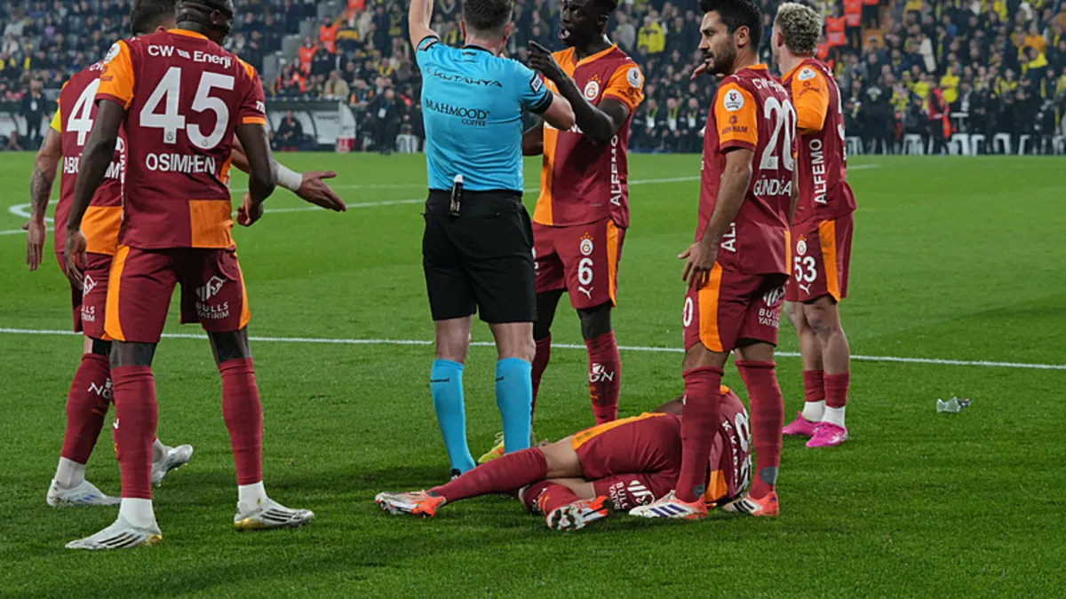 Galatasaray'dan Fenerbahçe derbisi sonrası bir paylaşım daha!