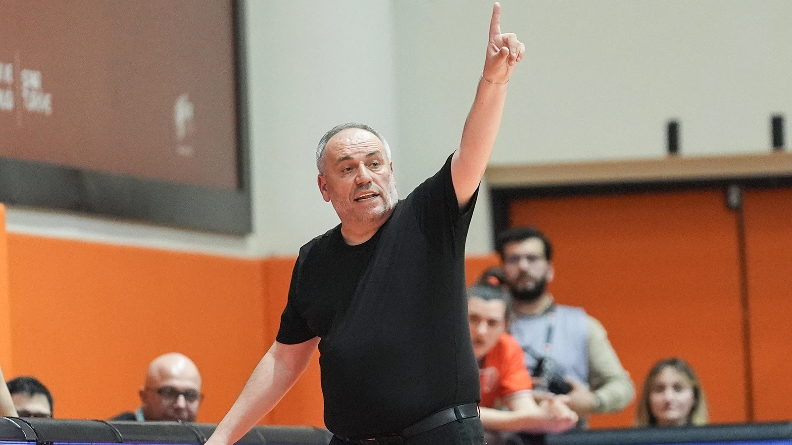 ÇBK Mersin Başantrenörü Ahmet Kandemir: "Çok rahat bir şampiyonluk aldık"