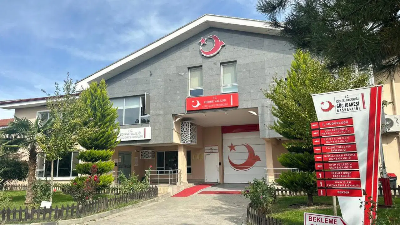 Edirne'de Kayıp Olarak Aranan 13 Çocuktan 11'i Edirne'de, 2'si İstanbul'da Bulundu