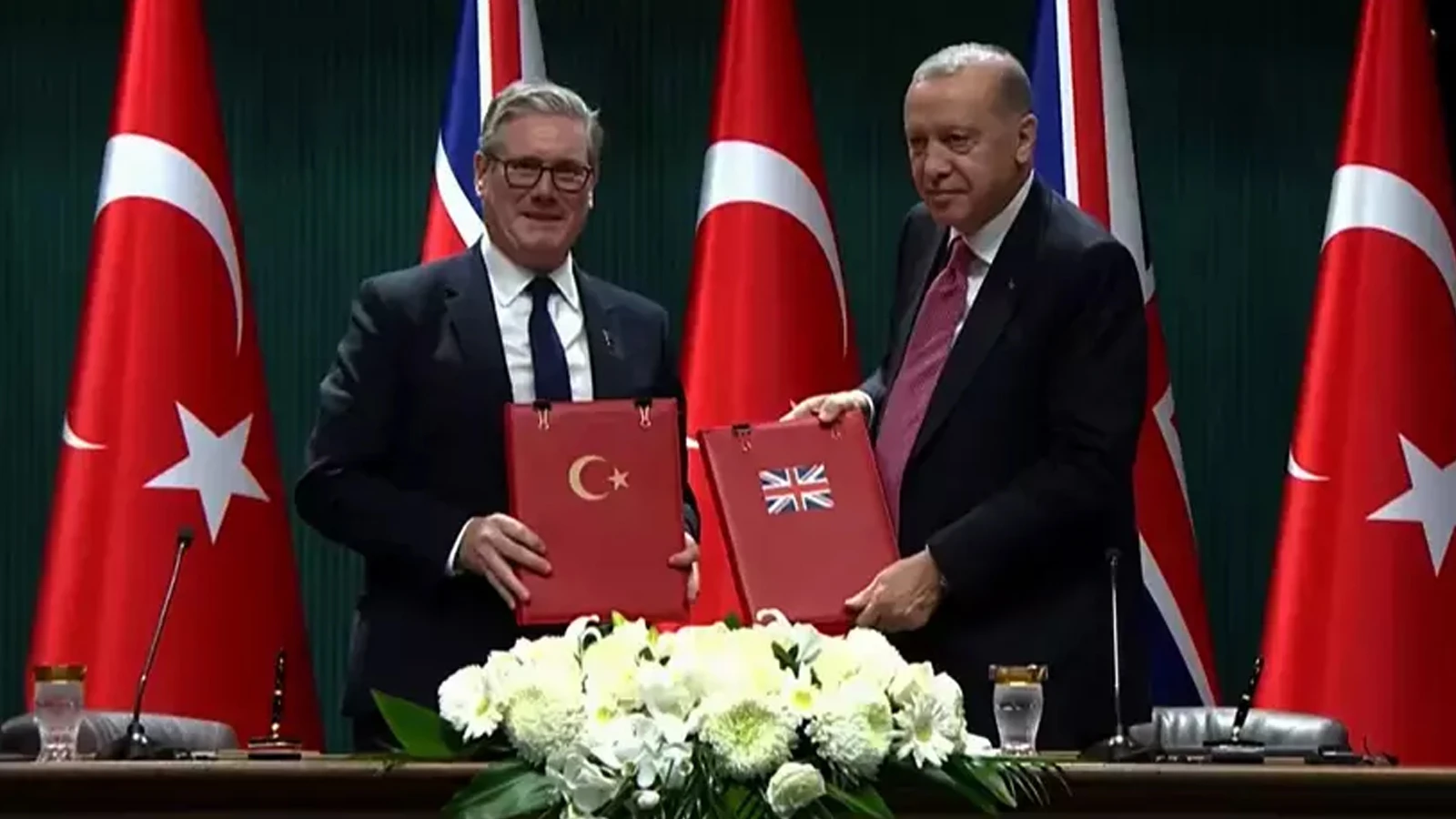 Türkiye ile İngiltere arasında dev Eurofighter anlaşması: 44 adet satın alınacak