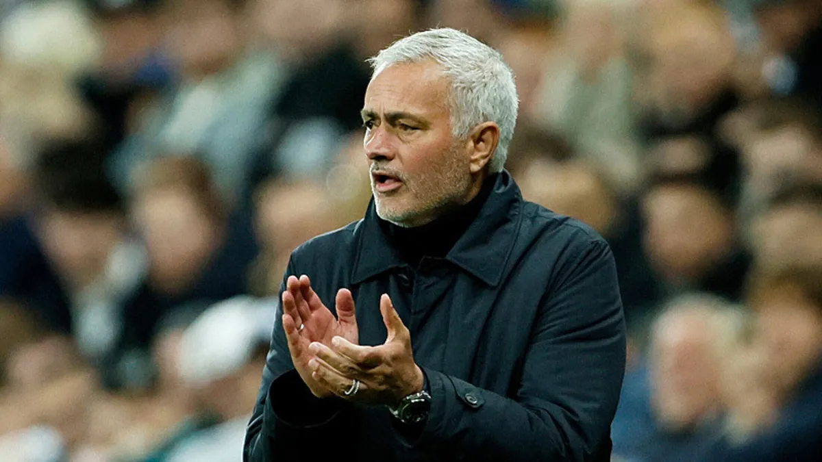 Benfica’da seçim öncesi Mourinho gerilimi! İki adaydan da canlı yayında açıklama