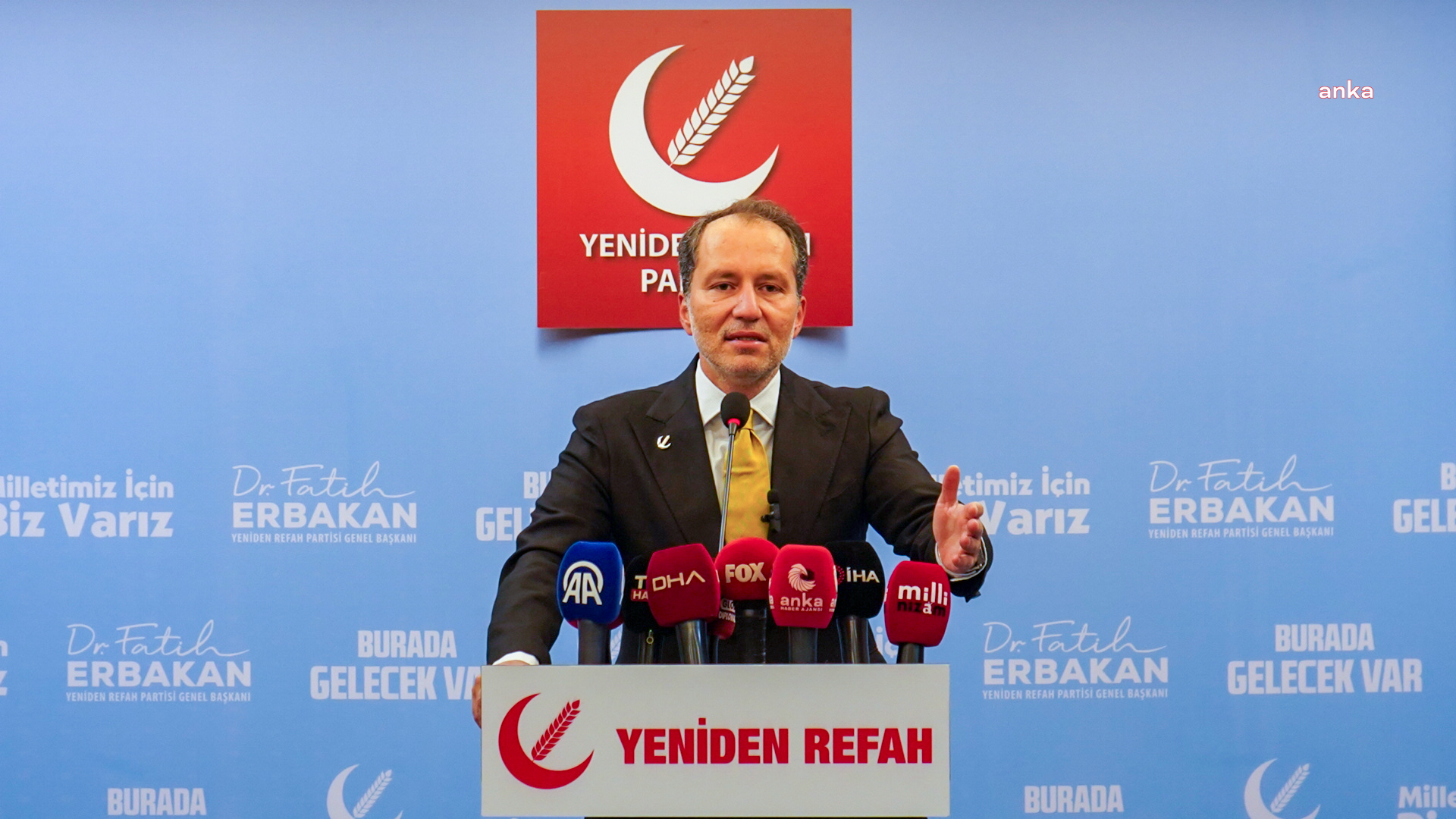 Erbakan’dan Fon Krizi Eleştirisi: Kendinize Zaman Kazandırıyor, Türkiye’ye Kaybettiriyorsunuz