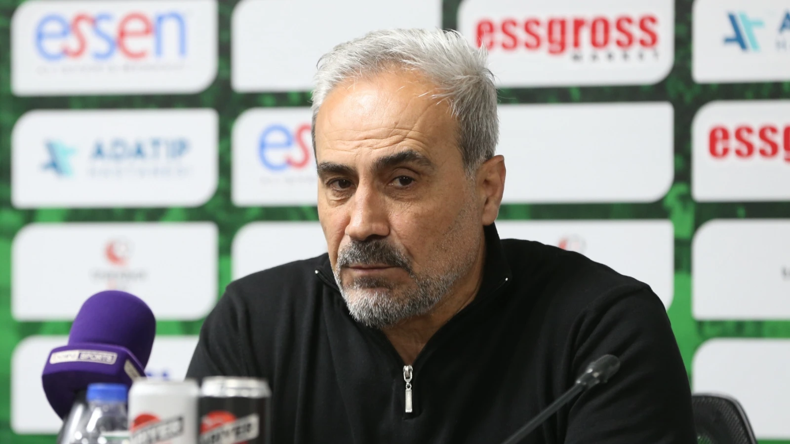 Küme düşen Sakaryaspor hocasını gönderdi