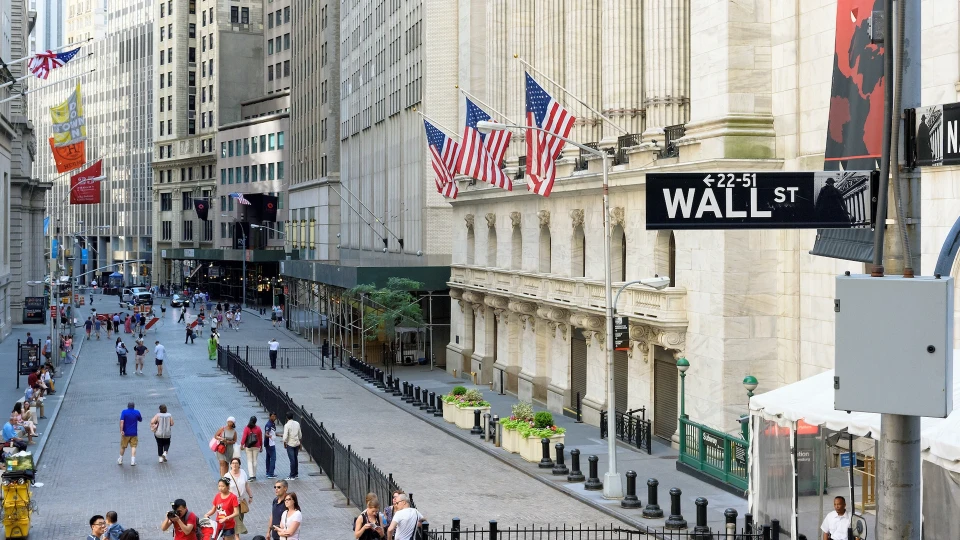 New York Borsasında Teknoloji Hisseleri Toparlandı: Nasdaq Yüzde 1’e Yakın Yükseldi