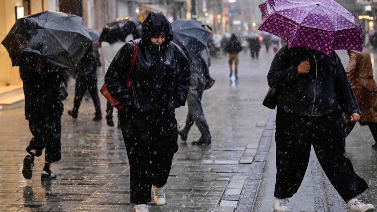 İstanbul'un Ardından 2 İlde Daha Okullar Tatil Edildi