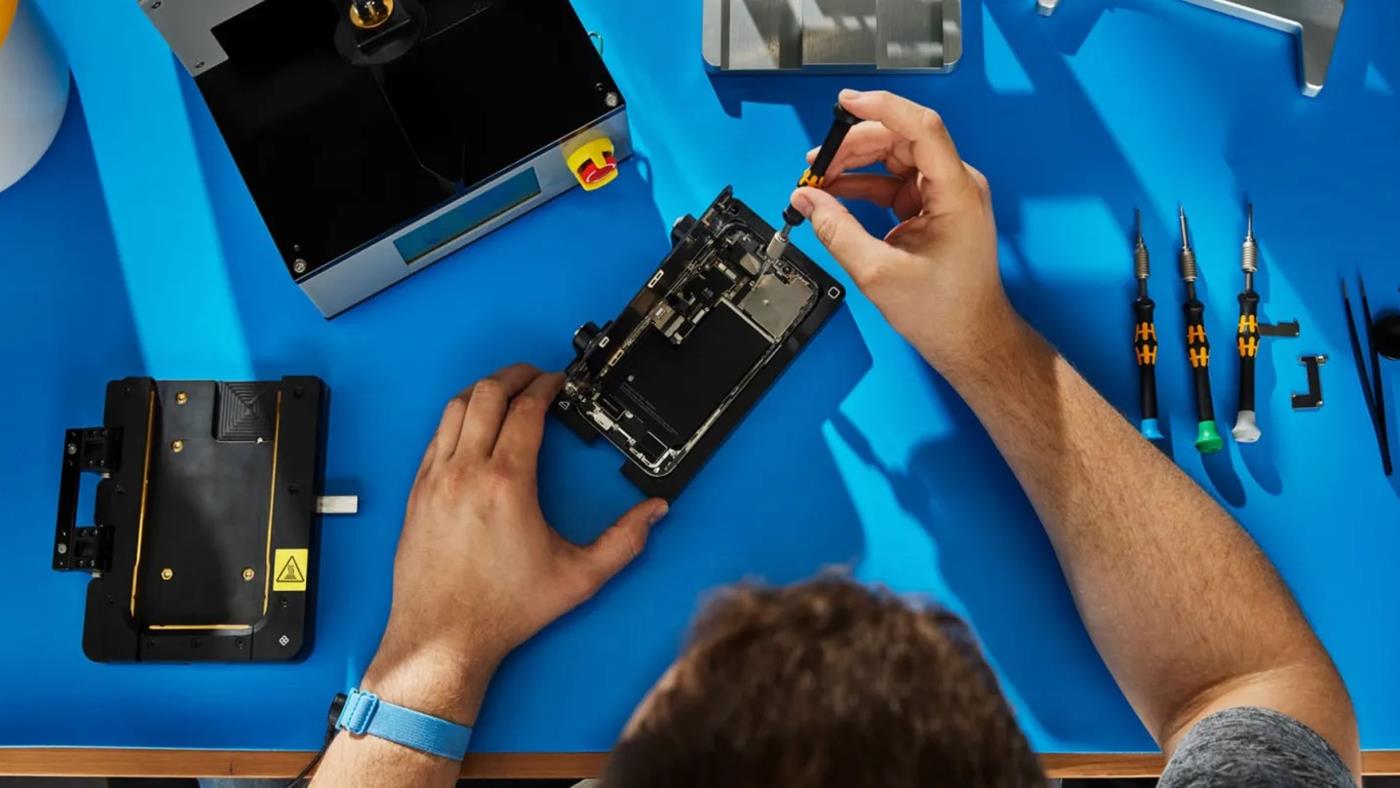 iPhone 17 modellerinin ekran ve pil değişim ücreti belli oldu