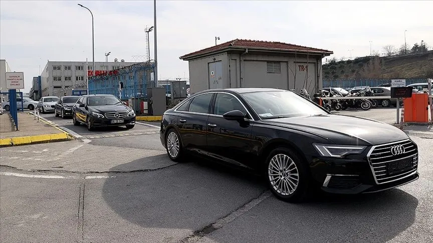 İstanbul müzakerelerine katılacak Rus heyeti Türkiye'de