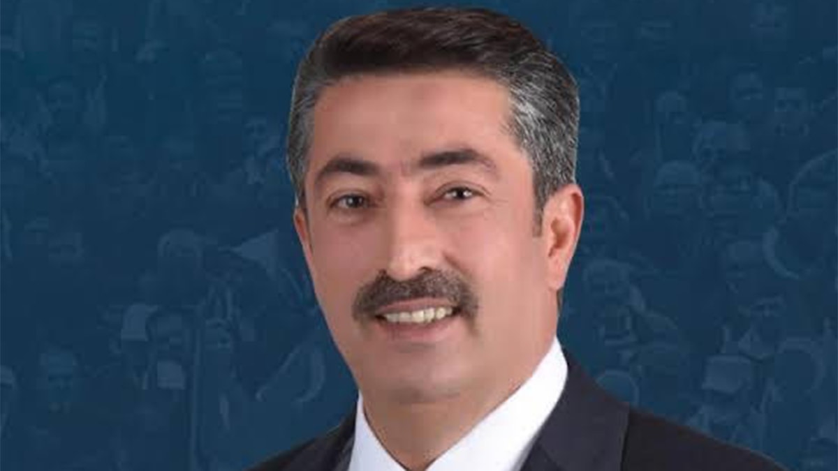 AKP'li belediye başkanı 'İftiracılar kazanamayacak' dedi, istifa etti