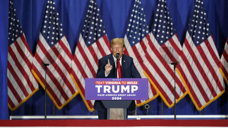 Trump: Çin'e yüzde 80 tarife doğru görünüyor