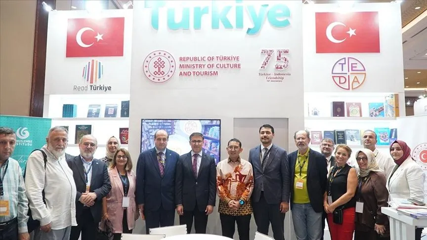 Endonezya Uluslararası Kitap Fuarı'nda Türkiye standı yoğun ilgi görüyor