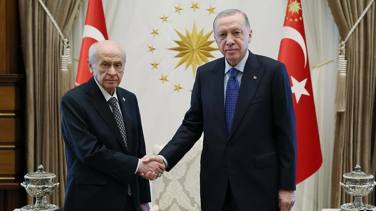 Cumhurbaşkanı Erdoğan ile MHP lideri Bahçeli arasında sürpriz görüşme