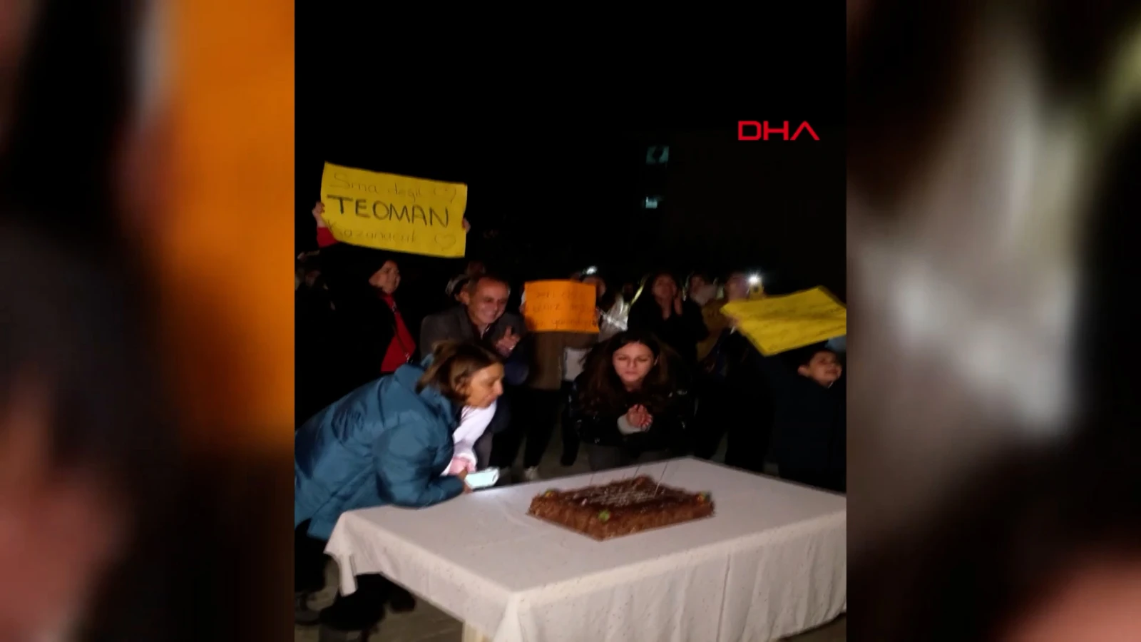 SMA'lı Teoman bebeğin annesine doğum günü sürprizi