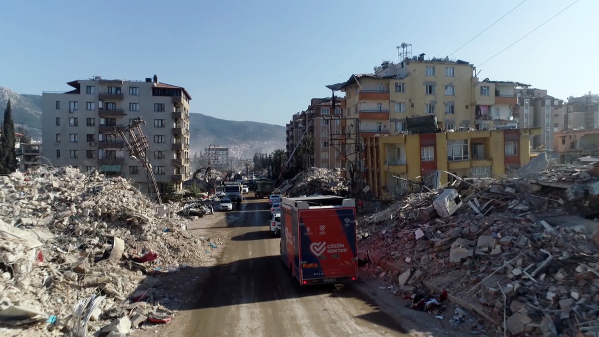 125 yılda büyüklüğü 6 ve üzeri 111 deprem