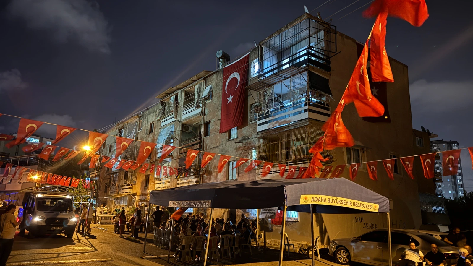 Şehit askerin haberi Adana'daki ailesine ulaştı