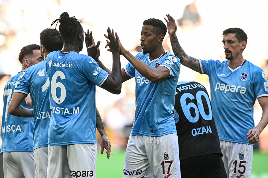 Trabzonspor'dan çocuklara 23 Nisan hediyesi: Göztepe maçı ücretsiz