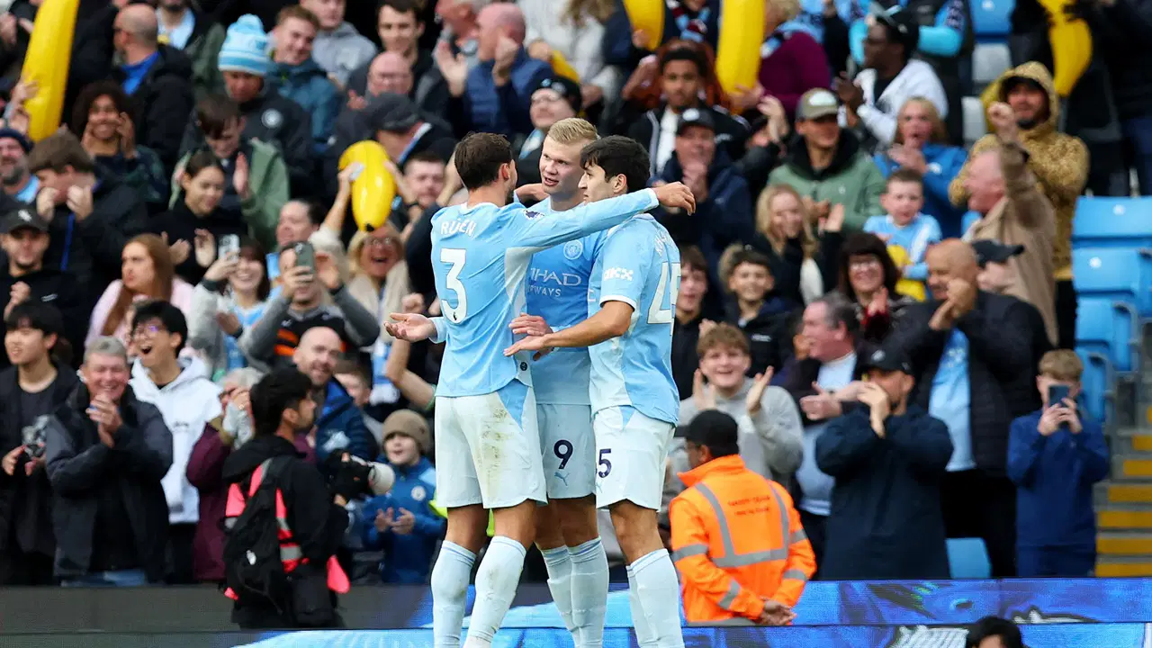 Manchester City, Premier Lig'de Yoluna Doludizgin Devam Ediyor