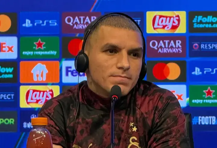 Lucas Torreira, ayrılık iddialarına noktayı koydu