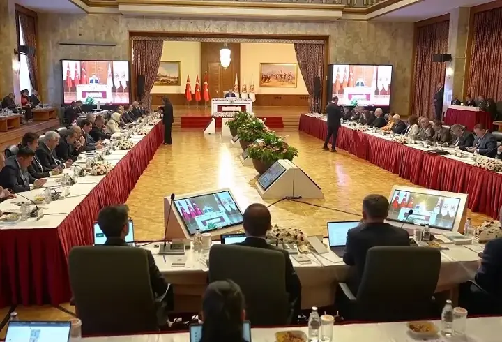 '''Terörsüz Türkiye'' raporu nasıl olacak?