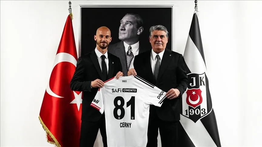 Beşiktaş, Çek futbolcu Vaclav Cerny'yi kadrosuna kattı